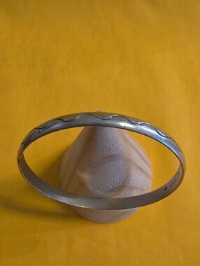 Vintage Navajo ▪︎ Sterling Silver 925 ▪︎ Southwestern Style Etched Bangle